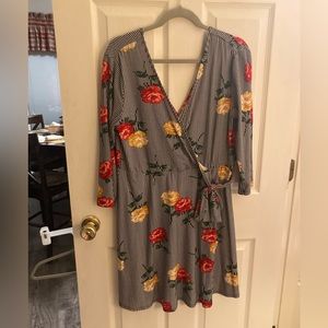 Black/White Fake Wrap Dress.